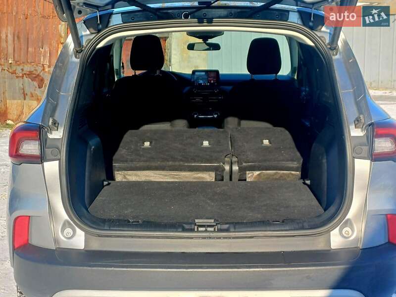 Внедорожник / Кроссовер Ford Escape 2023 в Полтаве