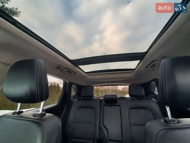 Позашляховик / Кросовер Ford Escape 2020 в Львові