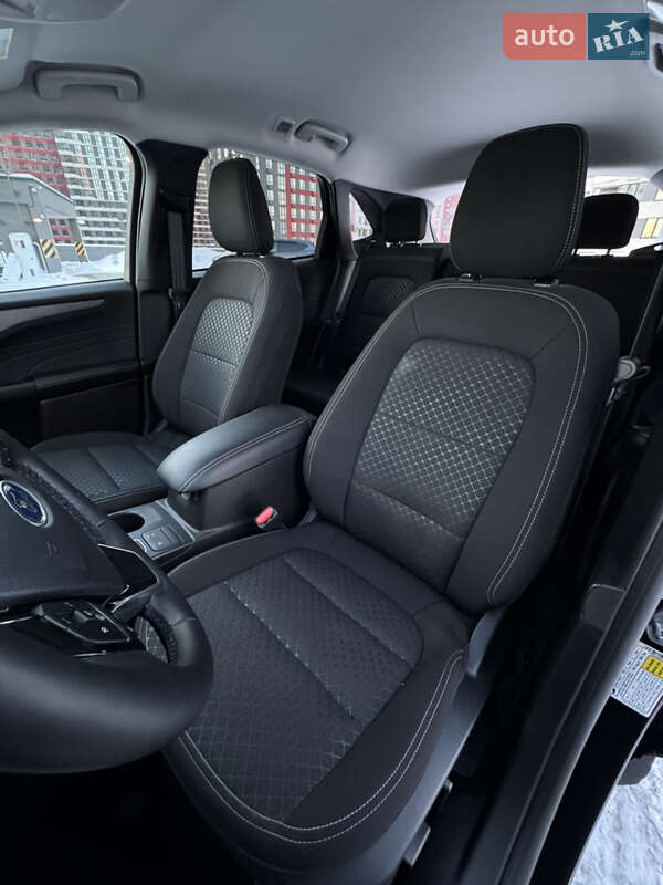 Позашляховик / Кросовер Ford Escape 2023 в Києві
