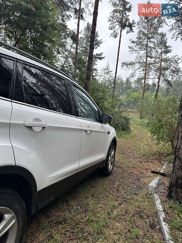 Позашляховик / Кросовер Ford Escape 2012 в Києві