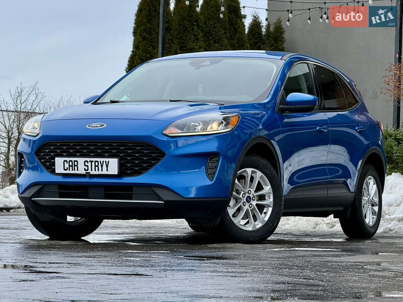 Внедорожник / Кроссовер Ford Escape 2019 в Стрые