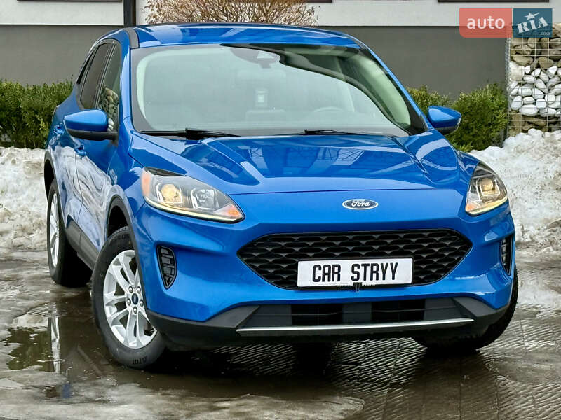 Внедорожник / Кроссовер Ford Escape 2019 в Стрые