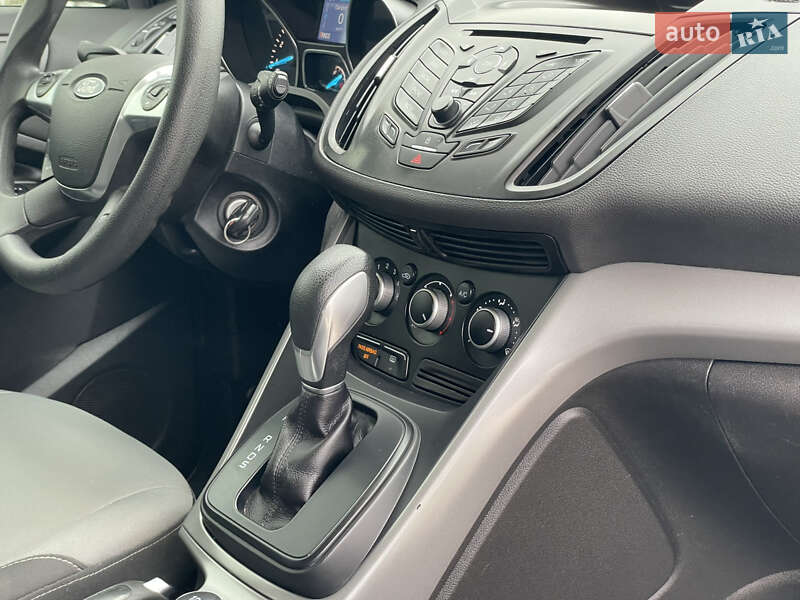 Позашляховик / Кросовер Ford Escape 2014 в Лубнах фото 48 Позашляховик / Кросовер Ford Escape 2014 в Лубнах