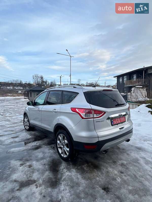 Внедорожник / Кроссовер Ford Escape 2014 в Львове