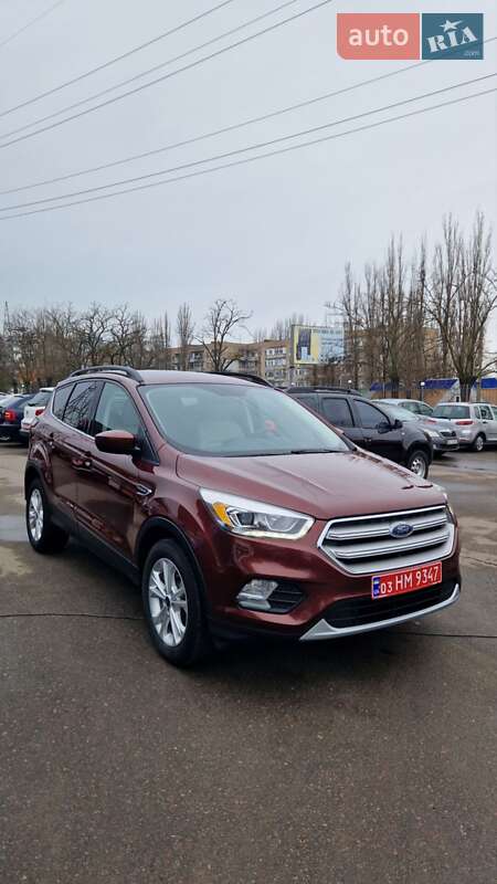 Позашляховик / Кросовер Ford Escape 2018 в Миколаєві фото Позашляховик / Кросовер Ford Escape 2018 в Миколаєві