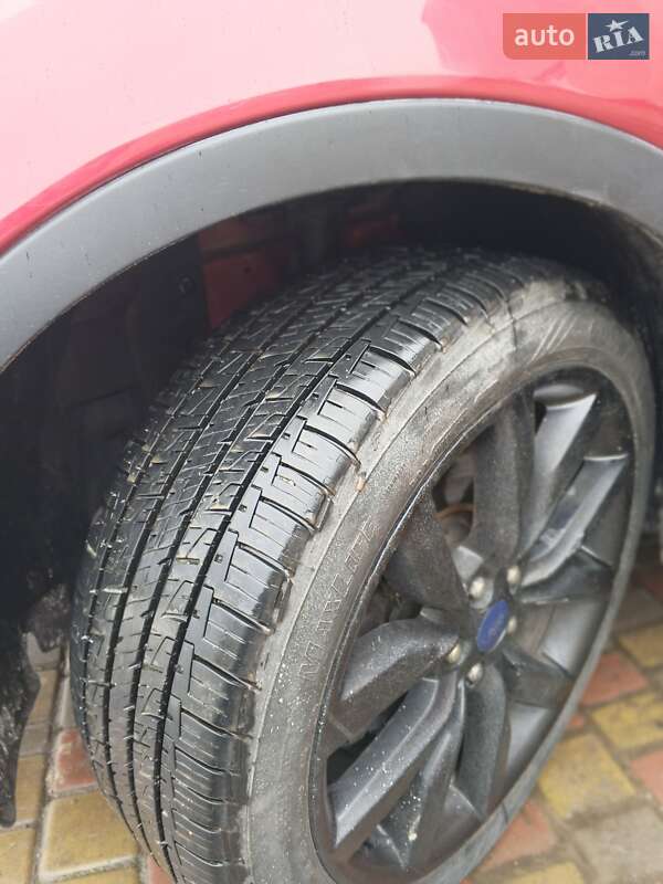 Позашляховик / Кросовер Ford Escape 2017 в Рівному