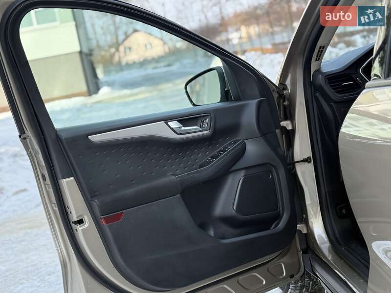 Внедорожник / Кроссовер Ford Escape 2020 в Ивано-Франковске фото 16 Внедорожник / Кроссовер Ford Escape 2020 в Ивано-Франковске