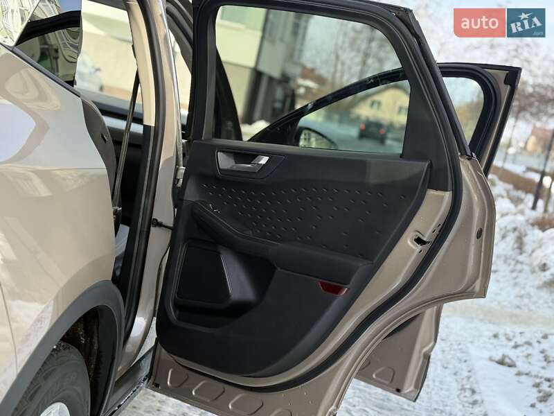 Внедорожник / Кроссовер Ford Escape 2020 в Ивано-Франковске фото 21 Внедорожник / Кроссовер Ford Escape 2020 в Ивано-Франковске