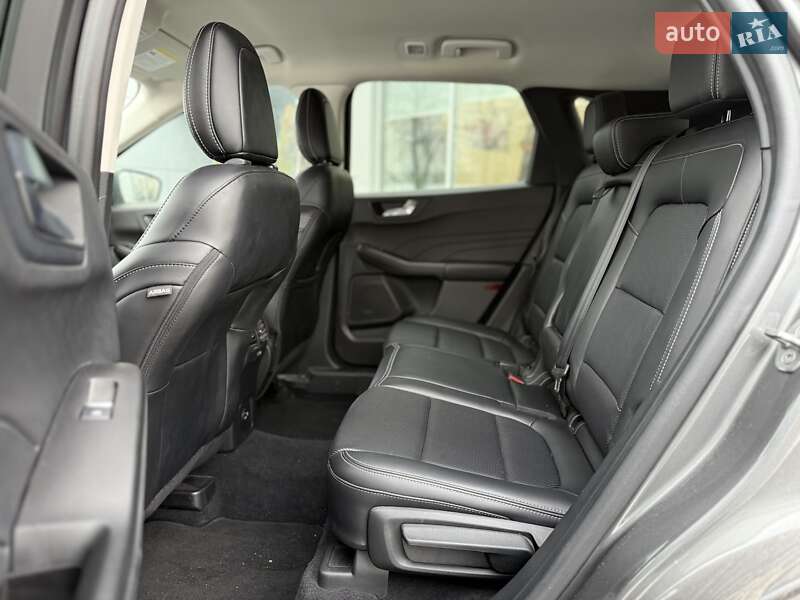 Позашляховик / Кросовер Ford Escape 2021 в Києві фото 17 Позашляховик / Кросовер Ford Escape 2021 в Києві