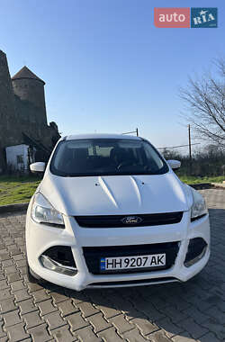 Внедорожник / Кроссовер Ford Escape 2013 в Белгороде-Днестровском