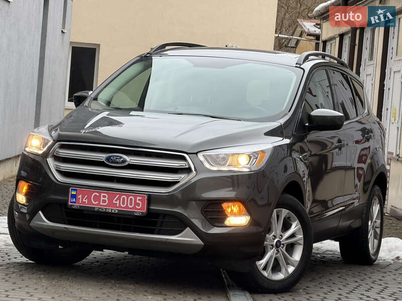 Позашляховик / Кросовер Ford Escape 2019 в Дрогобичі