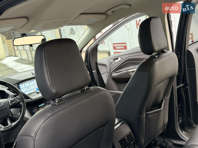 Позашляховик / Кросовер Ford Escape 2019 в Дрогобичі