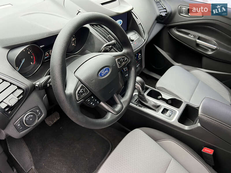 Внедорожник / Кроссовер Ford Escape 2018 в Дубно фото 20 Внедорожник / Кроссовер Ford Escape 2018 в Дубно