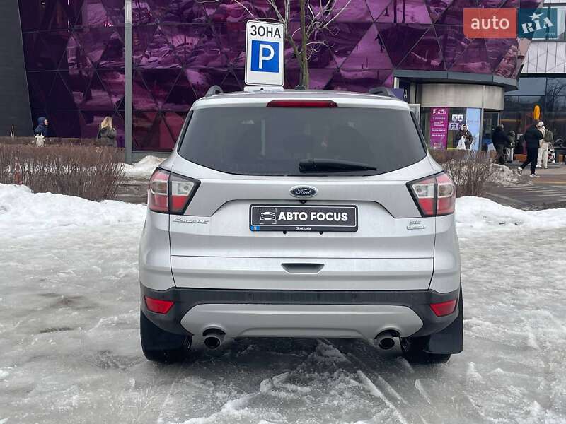 Внедорожник / Кроссовер Ford Escape 2017 в Киеве фото 6 Внедорожник / Кроссовер Ford Escape 2017 в Киеве
