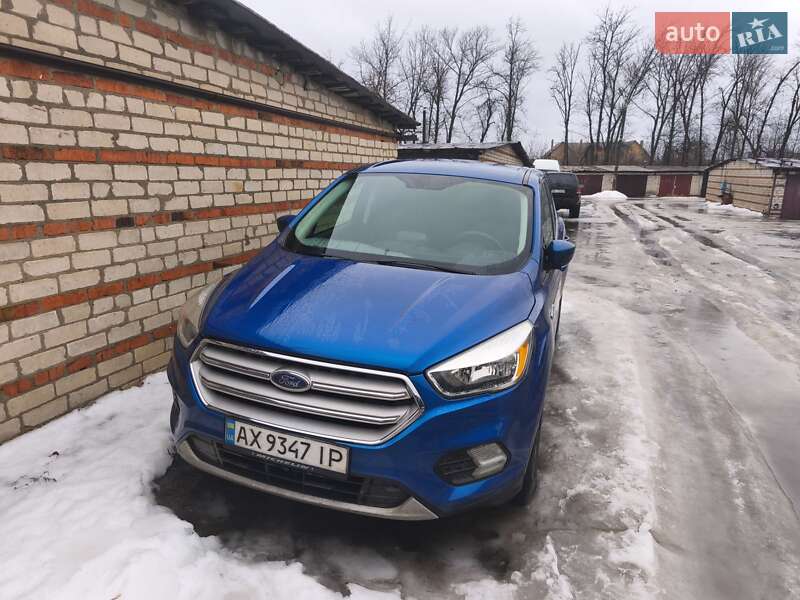 Внедорожник / Кроссовер Ford Escape 2016 в Харькове фото Внедорожник / Кроссовер Ford Escape 2016 в Харькове