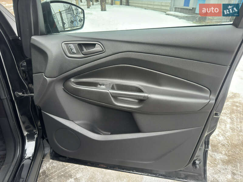 Внедорожник / Кроссовер Ford Escape 2013 в Киеве