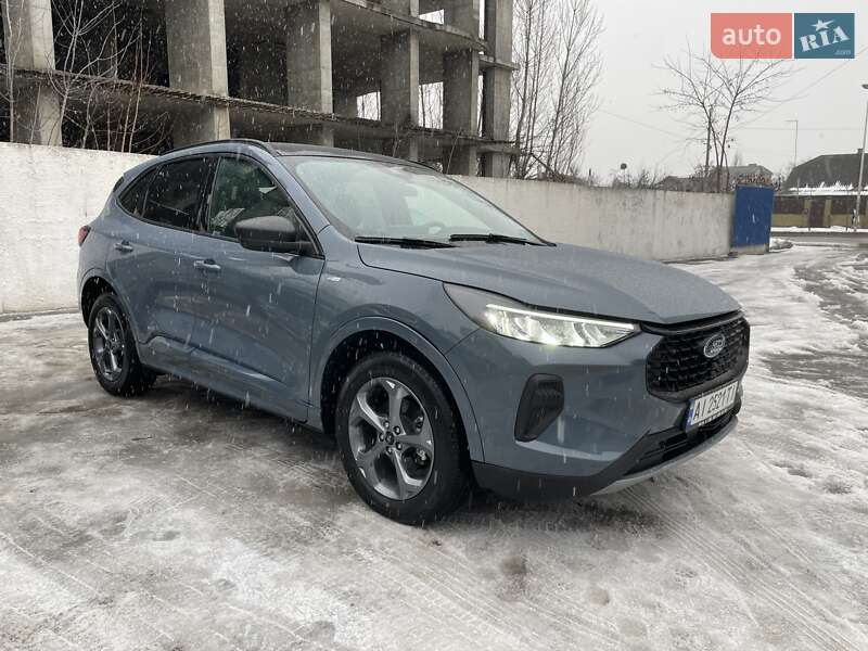 Внедорожник / Кроссовер Ford Escape 2023 в Киеве