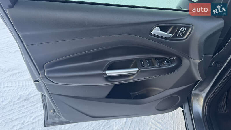 Позашляховик / Кросовер Ford Escape 2017 в Дубні фото 9 Позашляховик / Кросовер Ford Escape 2017 в Дубні