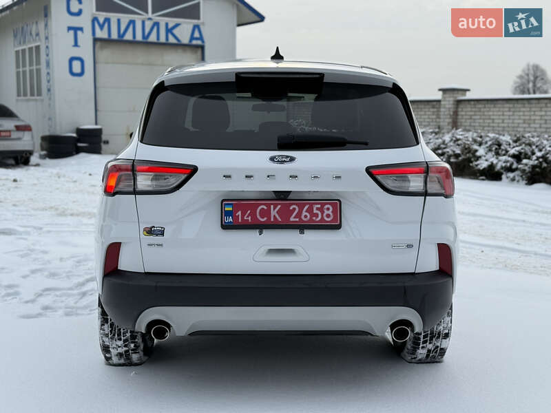 Позашляховик / Кросовер Ford Escape 2020 в Львові
