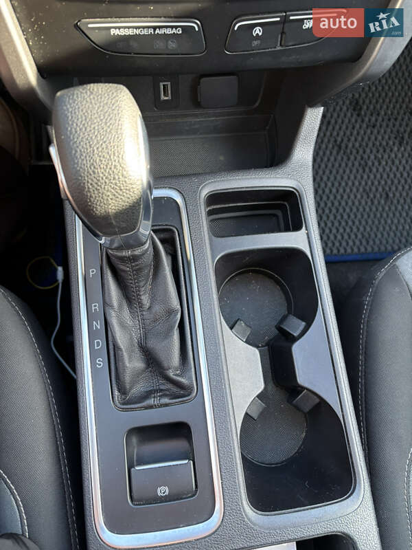 Внедорожник / Кроссовер Ford Escape 2019 в Нежине