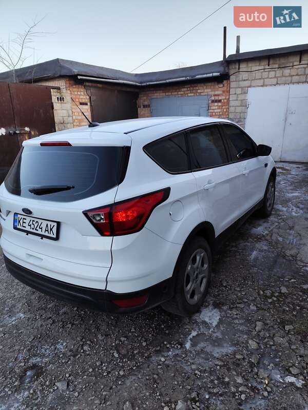 Позашляховик / Кросовер Ford Escape 2019 в Кривому Розі фото 2 Позашляховик / Кросовер Ford Escape 2019 в Кривому Розі