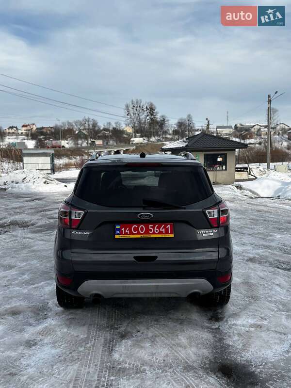 Позашляховик / Кросовер Ford Escape 2017 в Львові