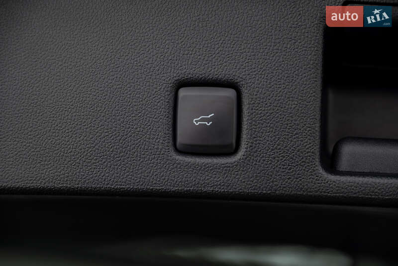 Внедорожник / Кроссовер Ford Escape 2023 в Ивано-Франковске