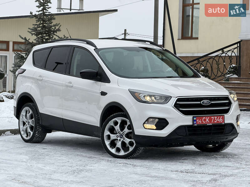 Позашляховик / Кросовер Ford Escape 2018 в Дрогобичі фото 15 Позашляховик / Кросовер Ford Escape 2018 в Дрогобичі