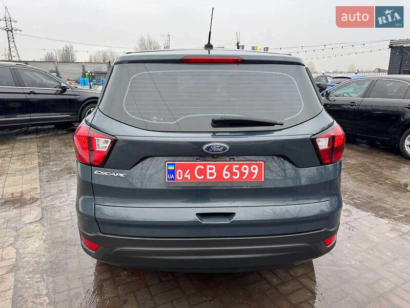 Позашляховик / Кросовер Ford Escape 2019 в Дніпрі