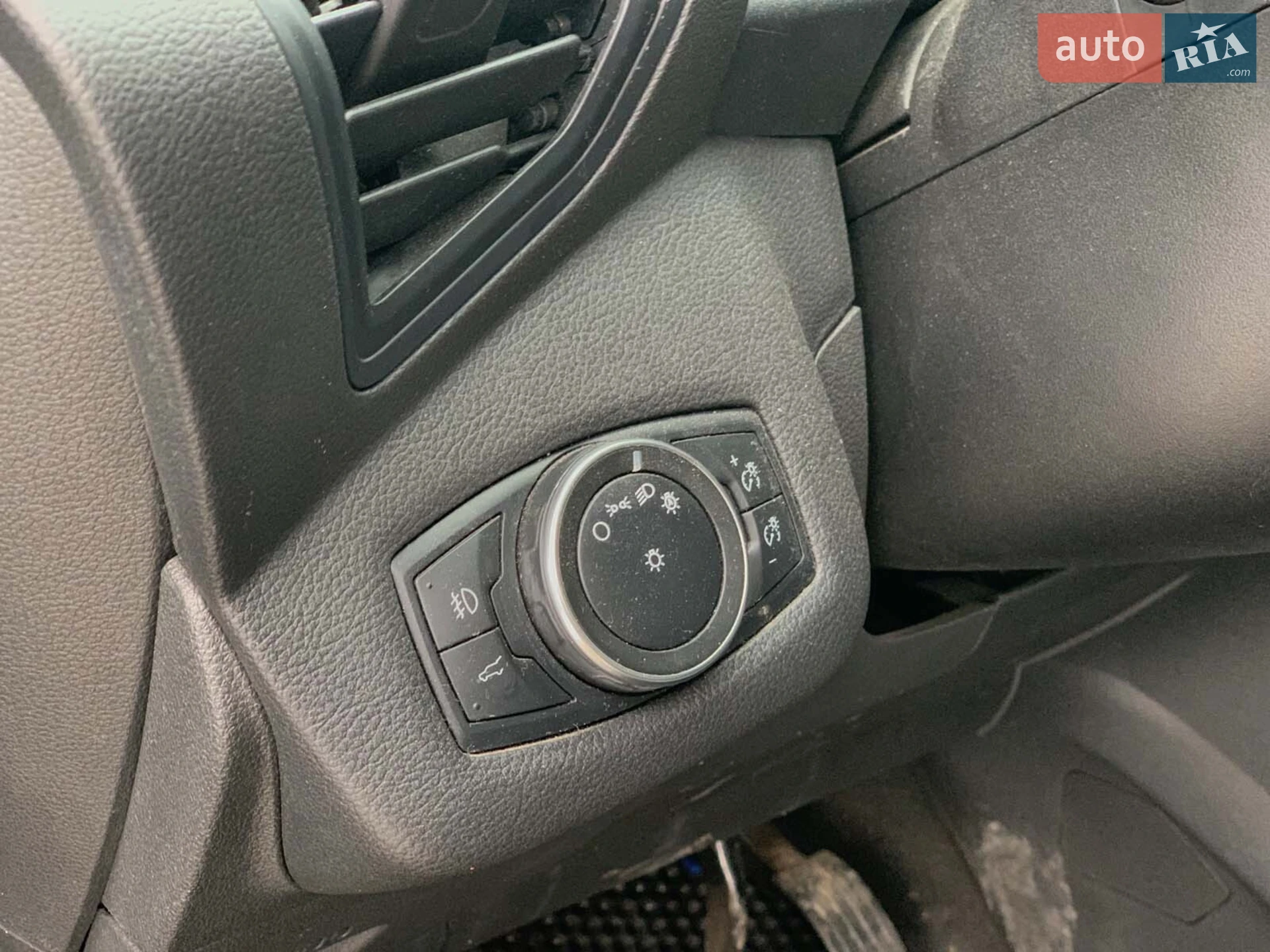 2019 Ford Escape - мініатюра 24