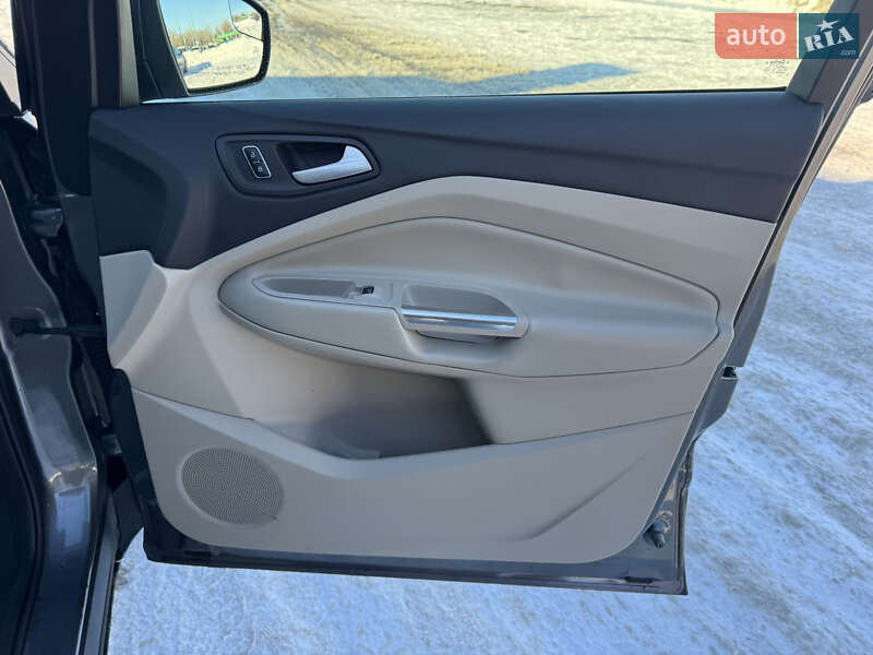 Внедорожник / Кроссовер Ford Escape 2012 в Киеве фото 12 Внедорожник / Кроссовер Ford Escape 2012 в Киеве