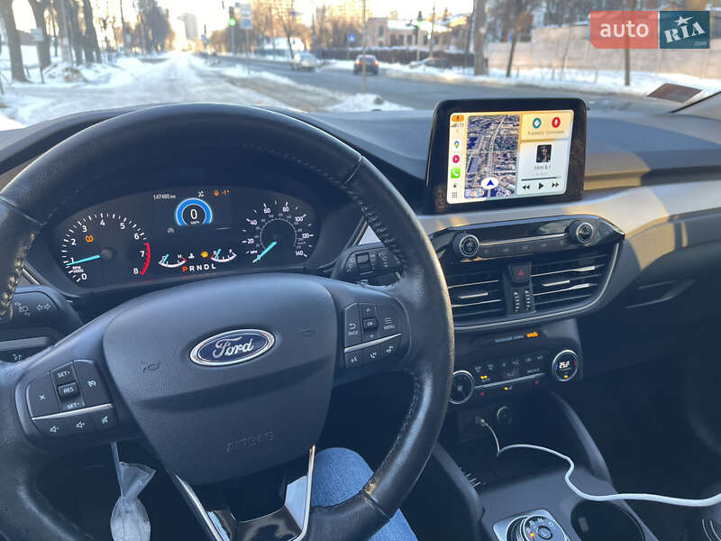 Внедорожник / Кроссовер Ford Escape 2019 в Киеве