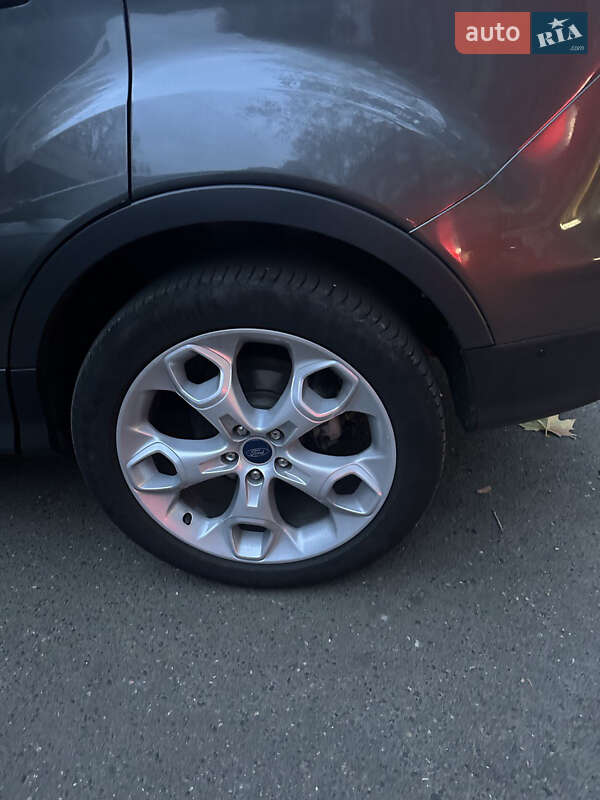 Позашляховик / Кросовер Ford Escape 2015 в Миколаєві фото 10 Позашляховик / Кросовер Ford Escape 2015 в Миколаєві