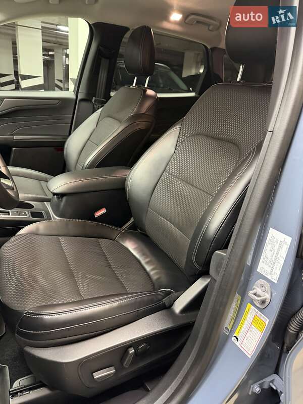 Позашляховик / Кросовер Ford Escape 2023 в Києві