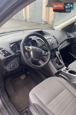 Внедорожник / Кроссовер Ford Escape 2015 в Жмеринке
