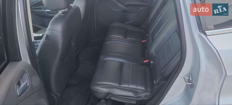 Внедорожник / Кроссовер Ford Escape 2015 в Гореничах фото 12 Внедорожник / Кроссовер Ford Escape 2015 в Гореничах