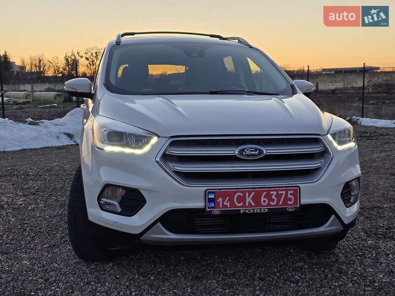 Позашляховик / Кросовер Ford Escape 2018 в Стрию