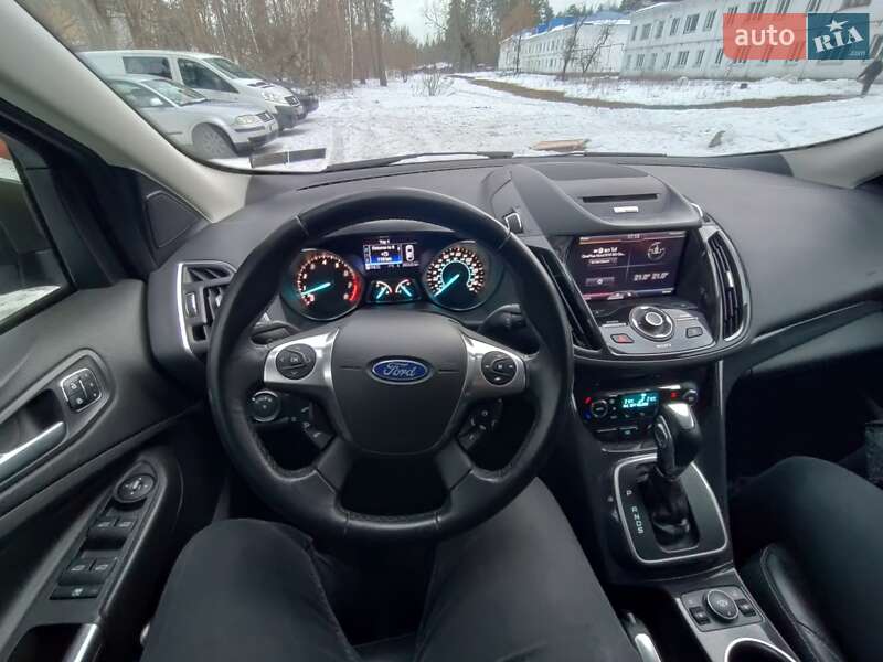 Внедорожник / Кроссовер Ford Escape 2012 в Чернигове