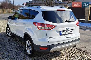 Внедорожник / Кроссовер Ford Escape 2014 в Ивано-Франковске