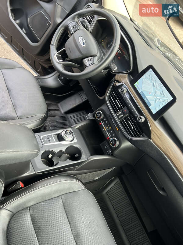 Внедорожник / Кроссовер Ford Escape 2020 в Одессе