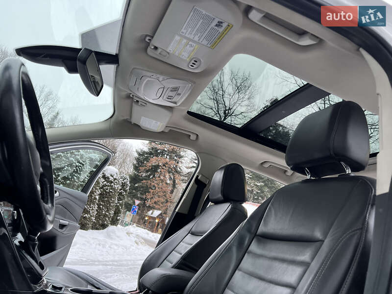 Внедорожник / Кроссовер Ford Escape 2016 в Трускавце