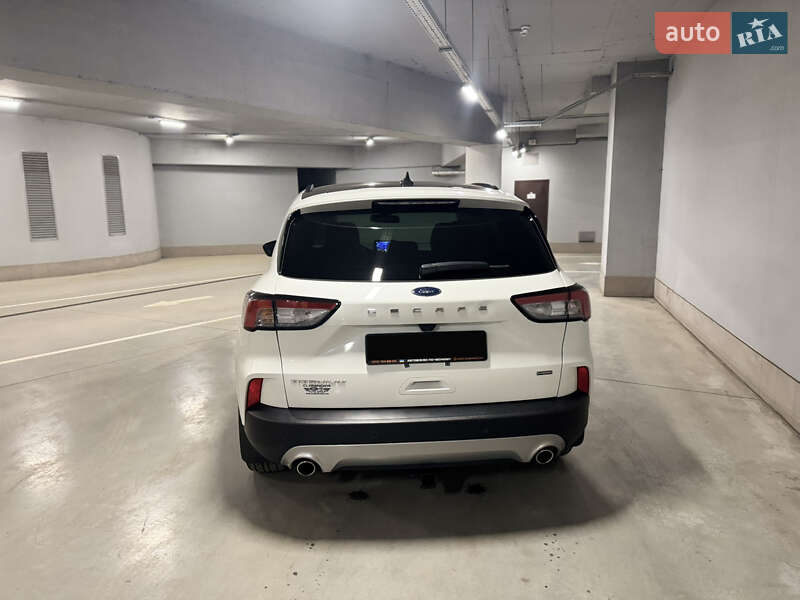 Позашляховик / Кросовер Ford Escape 2021 в Одесі
