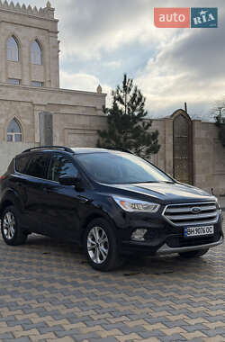 Внедорожник / Кроссовер Ford Escape 2019 в Одессе