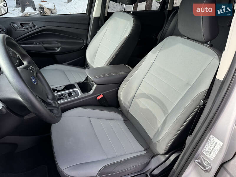 Внедорожник / Кроссовер Ford Escape 2018 в Тернополе