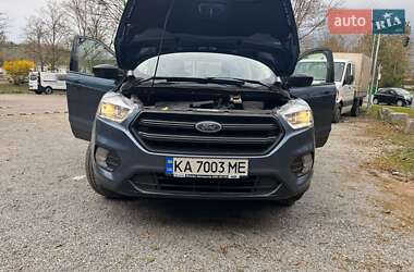 Внедорожник / Кроссовер Ford Escape 2018 в Киеве