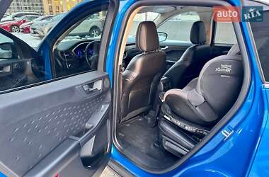 Внедорожник / Кроссовер Ford Escape 2019 в Киеве