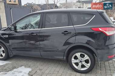Позашляховик / Кросовер Ford Escape 2015 в Києві