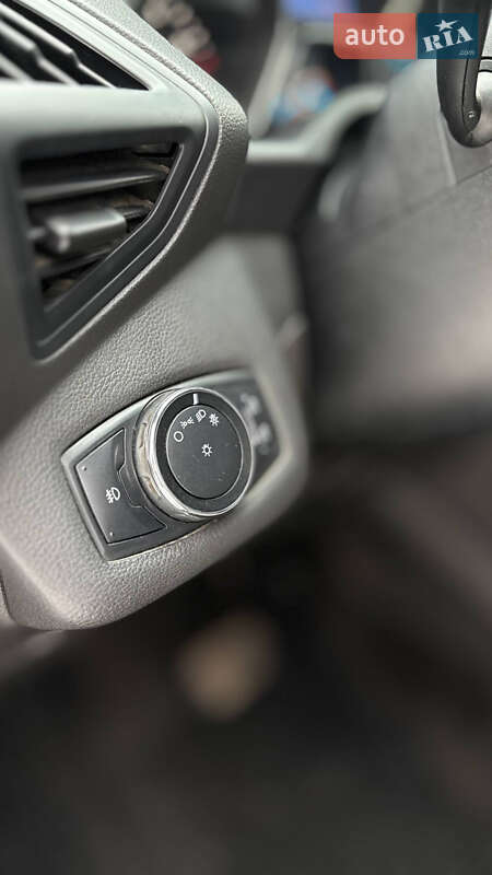 Позашляховик / Кросовер Ford Escape 2013 в Вінниці