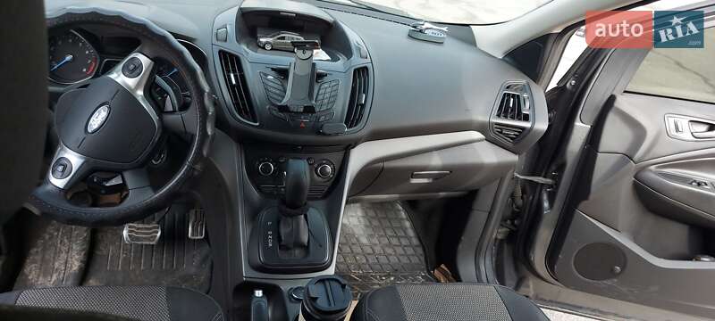 Внедорожник / Кроссовер Ford Escape 2014 в Днепре