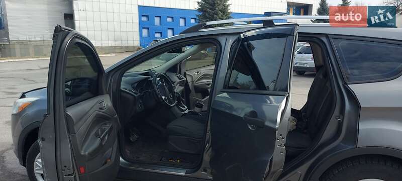 Внедорожник / Кроссовер Ford Escape 2014 в Днепре